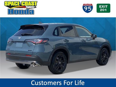 New 2026 Honda HR-V Sport image 2