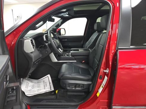 New 2025 Toyota Tundra Platinum AWD/4WD image 20