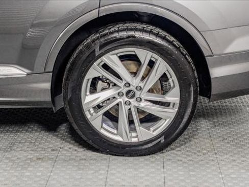 Used 2022 Audi Q7 3.0T Premium image 33