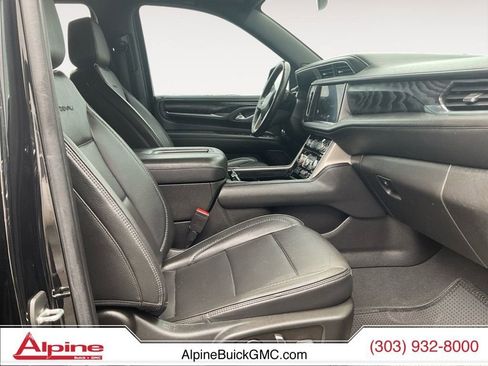 Used 2022 GMC Yukon Denali AWD/4WD image 15