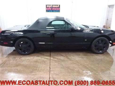Used 2003 Ford Thunderbird Deluxe image 5