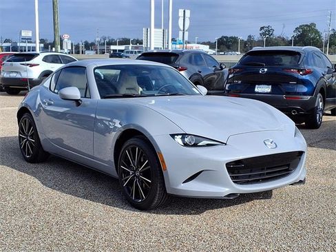 New 2025 MAZDA MX-5 Miata RF Grand Touring image 4