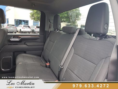 Used 2025 Chevrolet Silverado 2500 LT w/ Convenience Package AWD/4WD image 10