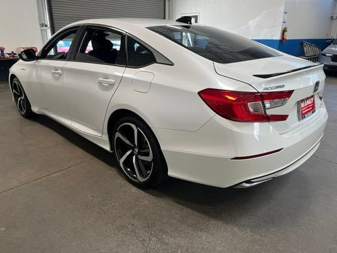Used 2022 Honda Accord Sport image 5