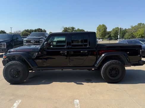 Used 2020 Jeep Gladiator Rubicon AWD/4WD image 3