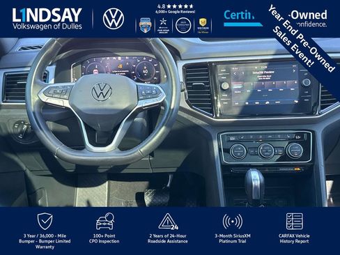 Certified 2020 Volkswagen Atlas Cross Sport SEL Premium image 17