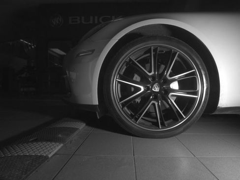 Used 2018 Porsche Panamera 4S image 7