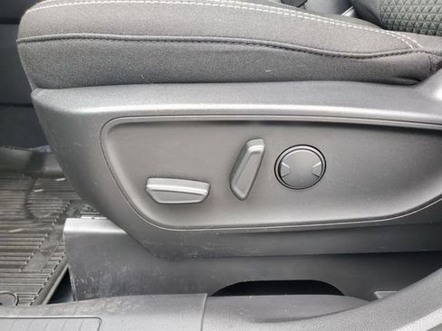 Used 2023 Ford Escape Active w/ Tech Pack #2 AWD/4WD image 6