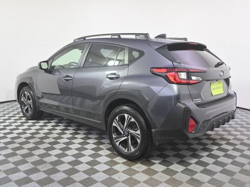 Used 2024 Subaru Crosstrek 2.0i Premium AWD/4WD image 3