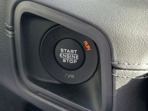 New 2025 Jeep Wrangler Sahara w/ Technology Group image 29