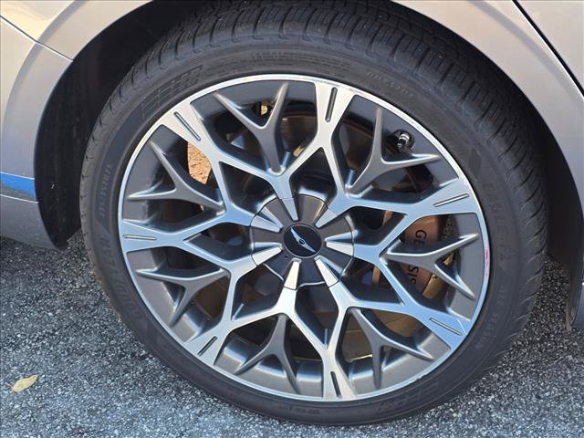 Used 2023 Genesis G90 3.5T AWD/4WD image 9