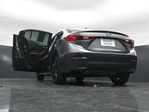 Used 2016 MAZDA MAZDA3 s Touring FWD image 40