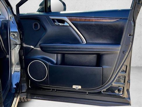 Used 2021 Lexus RX 350L FWD w/ Premium Package image 16