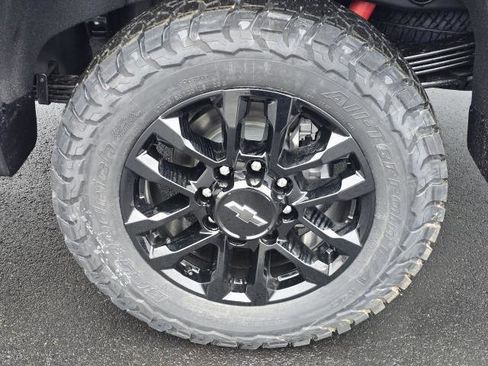 New 2026 Chevrolet Silverado 2500 LT w/ Trail Boss Package AWD/4WD image 5