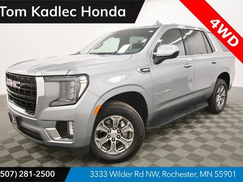 Used 2024 GMC Yukon SLE image 1