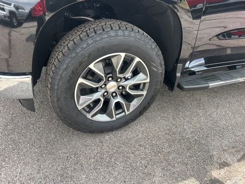 New 2025 Chevrolet Silverado 1500 LT w/ Safety Package image 10
