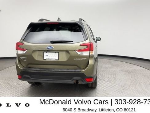 Used 2024 Subaru Forester Premium AWD/4WD image 3