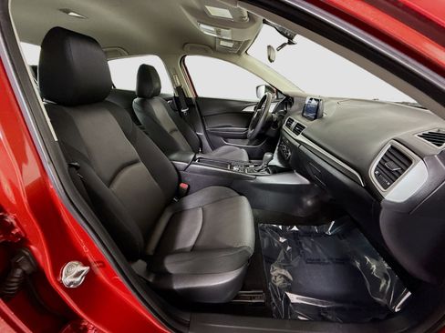 Used 2017 MAZDA MAZDA3 Sport image 29