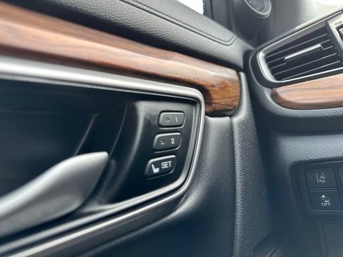 Used 2022 Honda CR-V Touring image 44