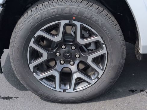 New 2026 RAM 1500 Laramie image 9