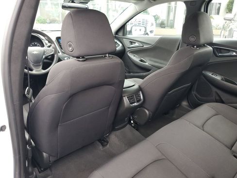 Used 2024 Chevrolet Malibu LT image 13