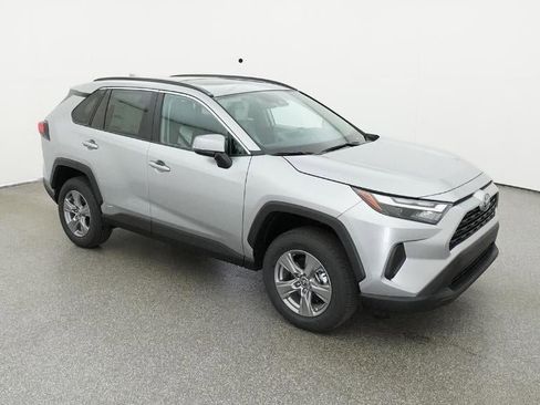 New 2025 Toyota RAV4 XLE image 13