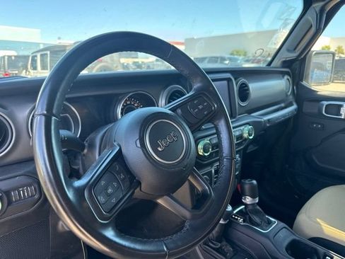 Used 2022 Jeep Wrangler Unlimited Sport AWD/4WD image 10