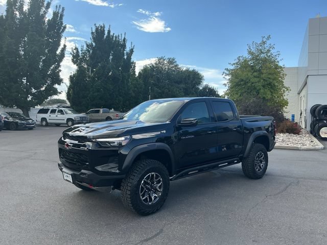 New 2026 Chevrolet Colorado ZR2 w/ Technology Package AWD/4WD image 10