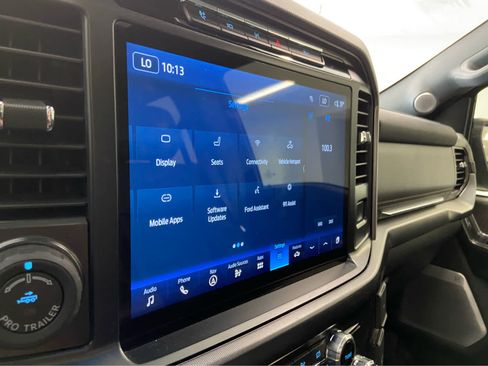 Used 2022 Ford F150 Platinum image 35