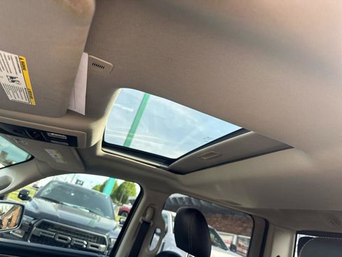 Used 2017 RAM 1500 Laramie w/ Convenience Group image 14