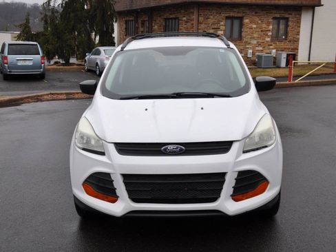 Used 2016 Ford Escape S image 3