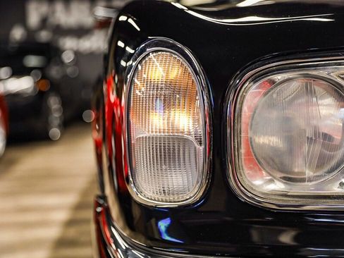 Used 2000 Rolls-Royce Corniche RWD image 8