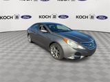 Used 2011 Hyundai Sonata SE image 2