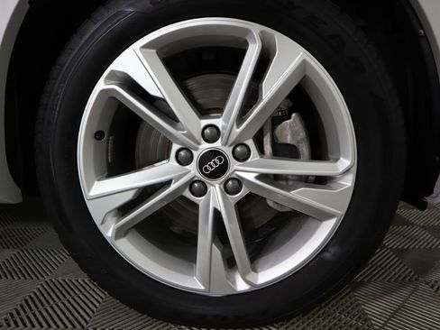 Certified 2023 Audi Q3 2.0T Premium Plus image 30