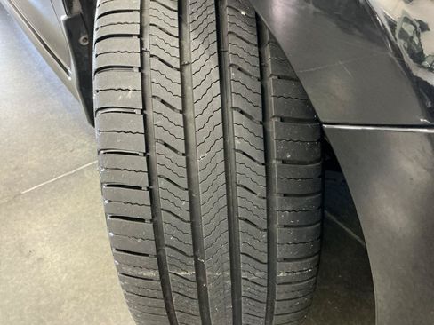 Used 2016 Honda Accord Touring image 26