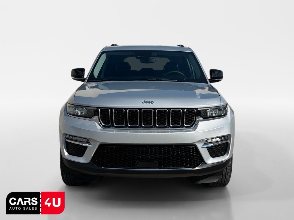 Used 2023 Jeep Grand Cherokee Limited w/ Trailer Tow Prep Group (B) AWD/4WD image 2