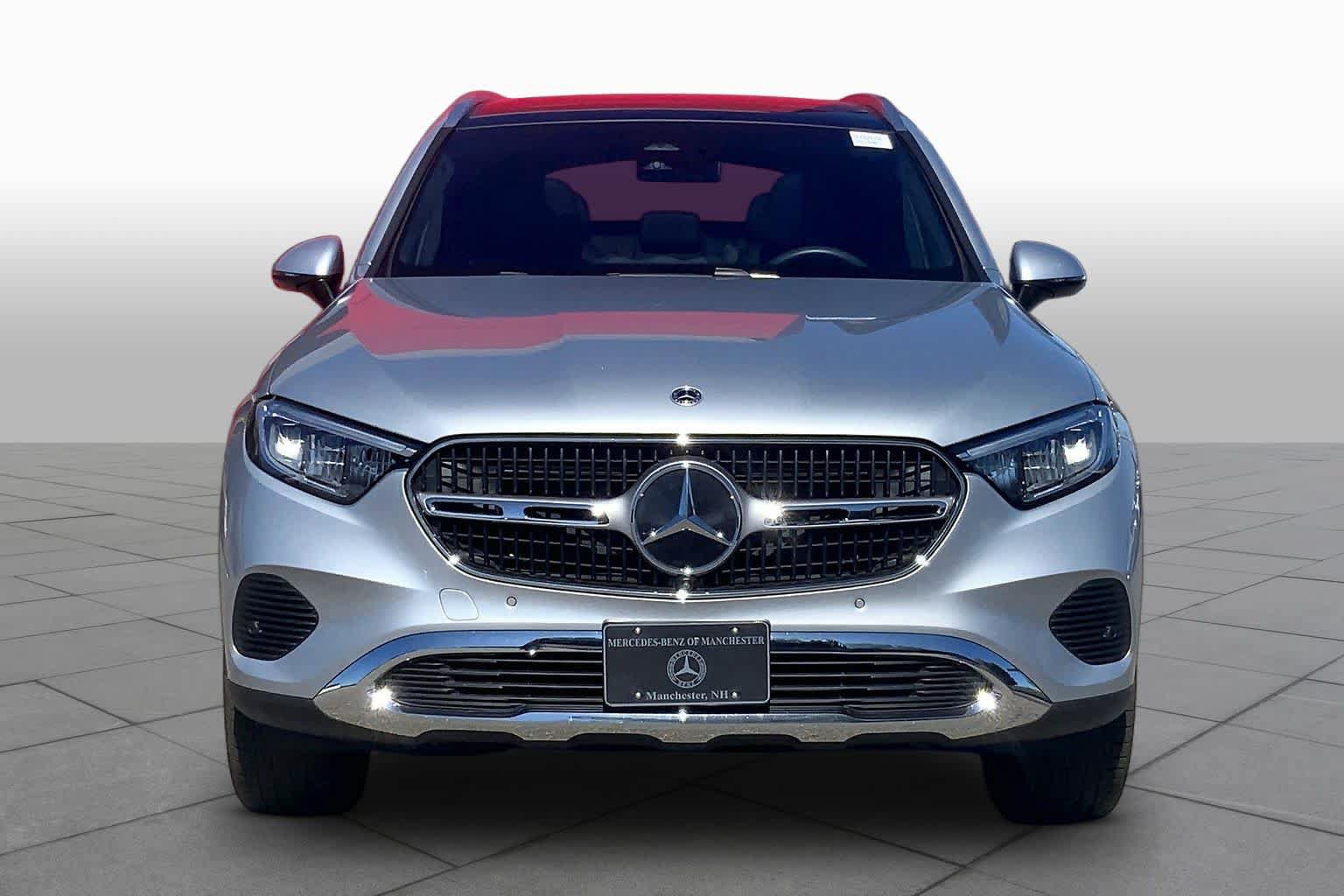 Certified 2026 Mercedes-Benz GLC 300 4MATIC image 4