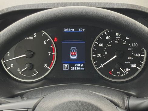 Used 2025 Nissan Sentra S image 39