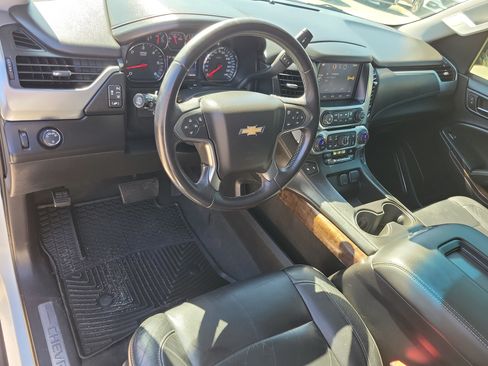 Used 2015 Chevrolet Tahoe LT RWD image 12