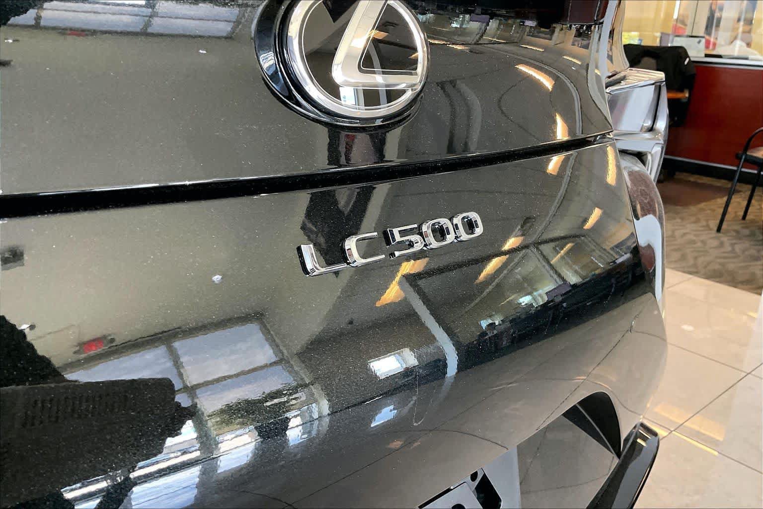 Used 2026 Lexus LC 500 Convertible w/ Touring Package RWD image 27