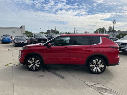 New 2026 Mitsubishi Outlander SE FWD image 9