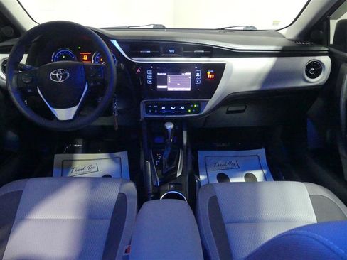 Used 2019 Toyota Corolla LE image 28