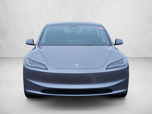 Used 2025 Tesla Model 3 Long Range image 2