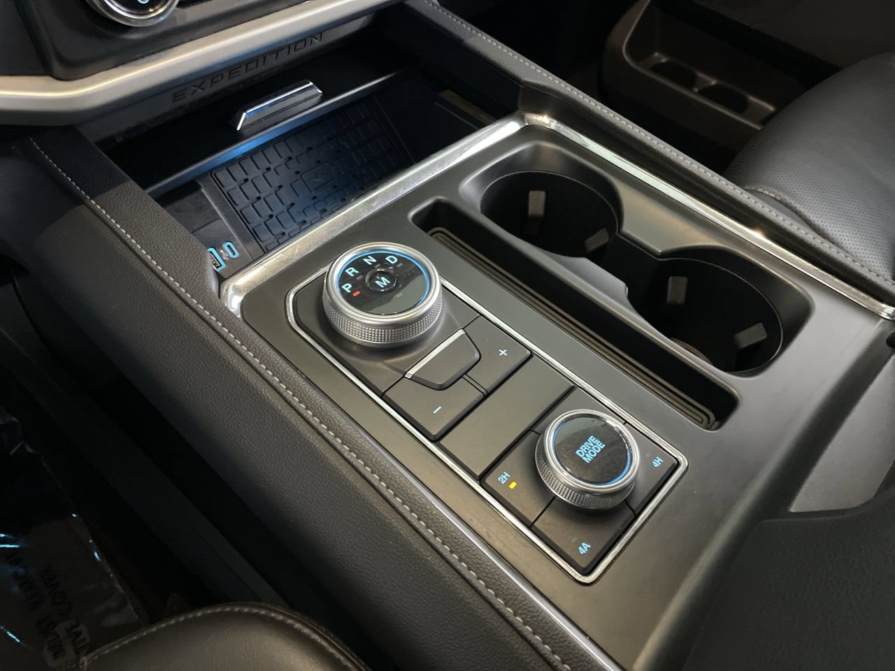 Used 2023 Ford Expedition XLT AWD/4WD image 20