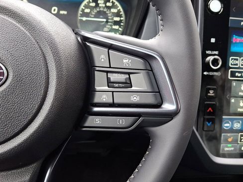 New 2025 Subaru Forester Limited image 18