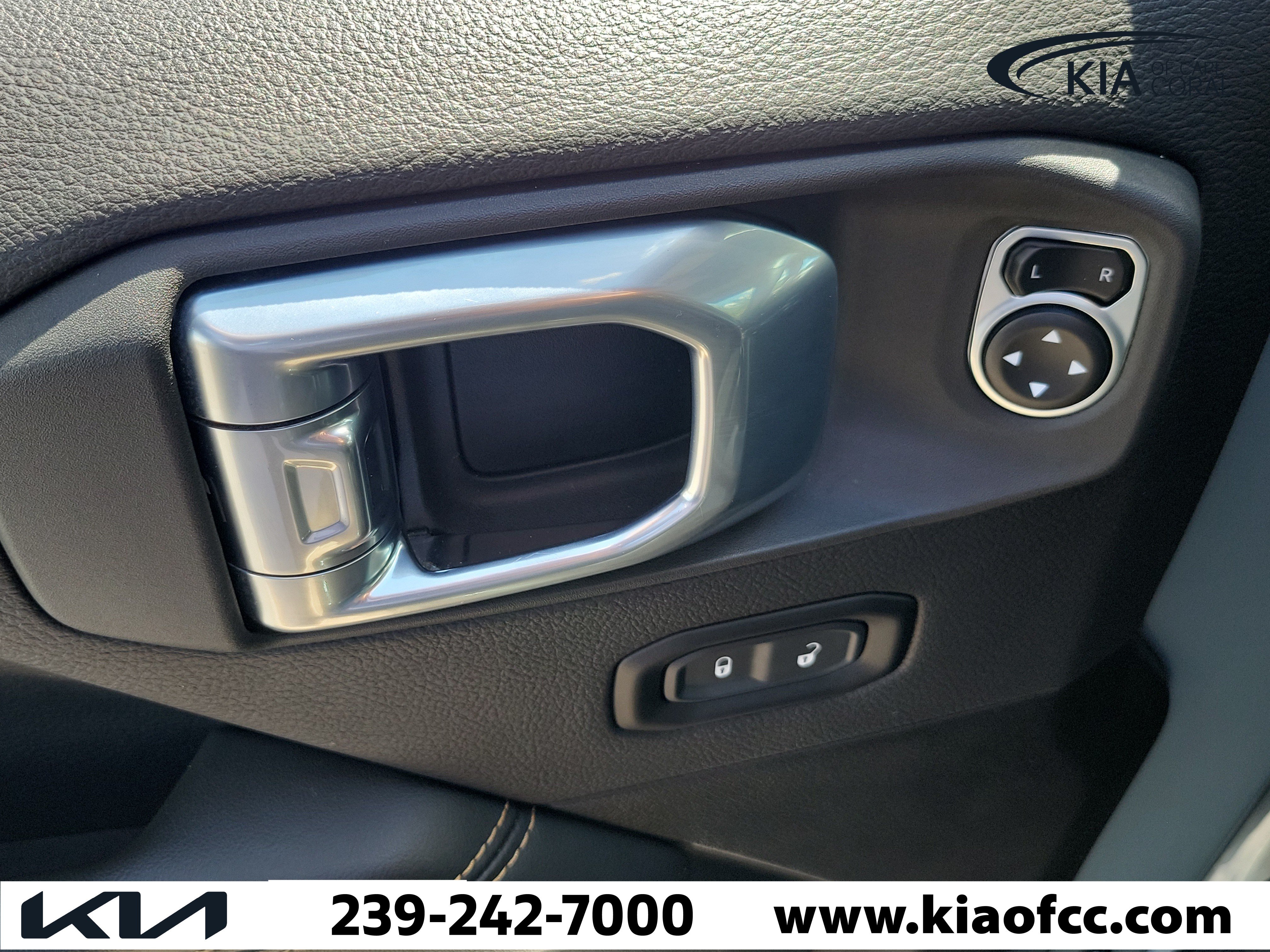 Used 2024 Jeep Wrangler Unlimited Rubicon 392 AWD/4WD image 22