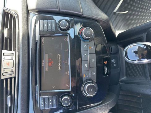 Used 2020 Nissan Rogue S FWD image 8