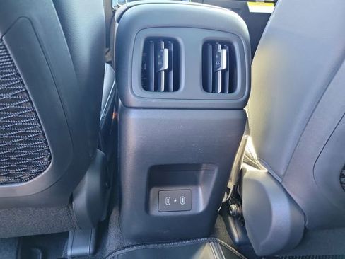 New 2026 Hyundai Tucson Limited w/ Tow & Go Package image 17