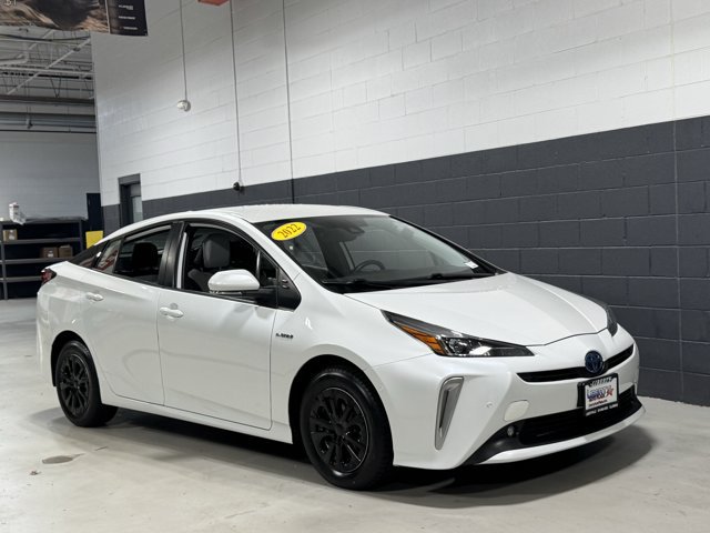 Used 2022 Toyota Prius XLE AWD/4WD image 2