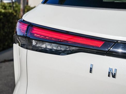 Certified 2025 INFINITI QX60 Luxe w/ Vision Package image 7